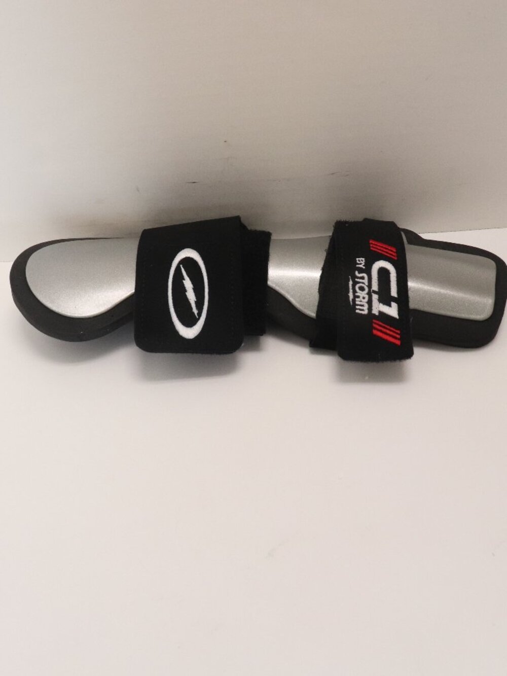Storm C1 RIGHT-HANDED Bowling Wrist Positioner Support Brace Large